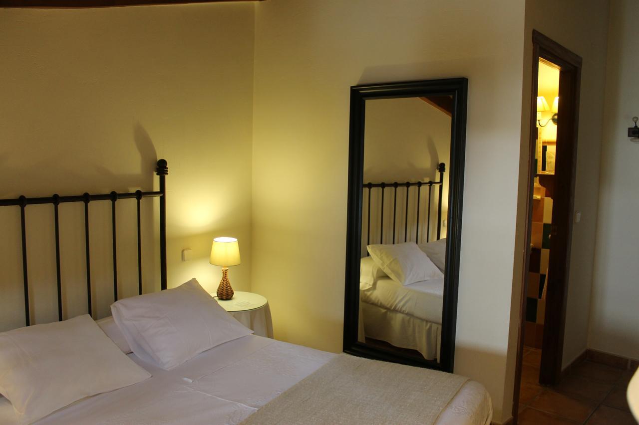 Rural Luna Y Rural Lunaposada Guest house