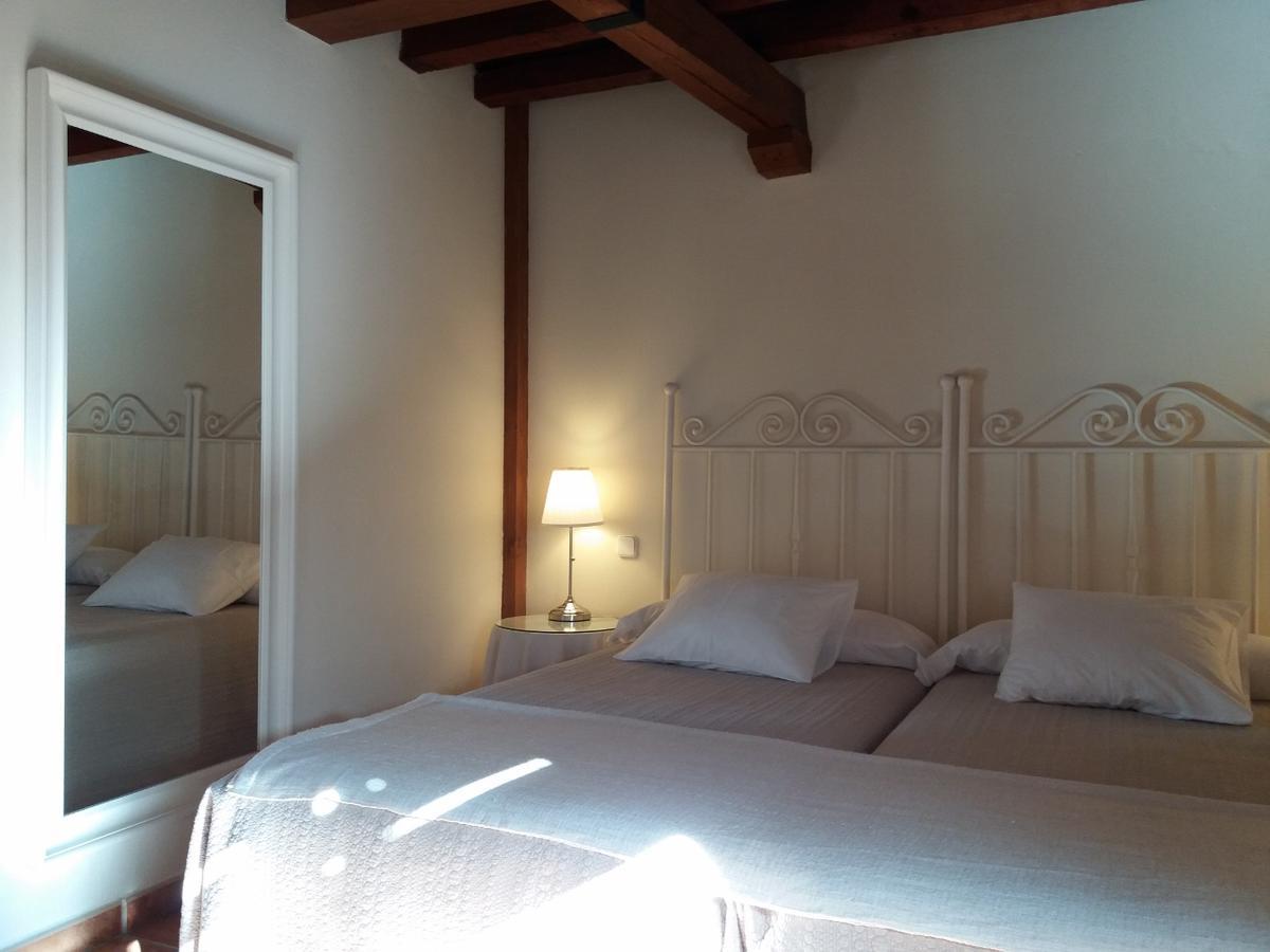 Rural Luna Y Rural Lunaposada Guest house 2*