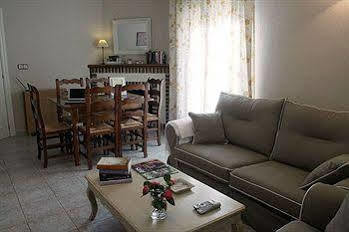 Guest house Rural Luna Y Rural Lunaposada Candeleda